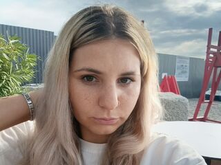 sex show online SaraGeorge