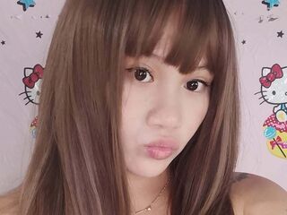 camwhore masturbating with dildo ShaneShaun