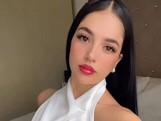 camgirl playing with sextoy ShantalRosee