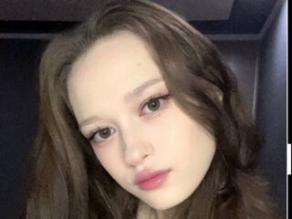 naked camgirl fingering pussy ShariCasbeer