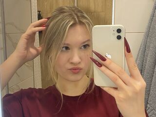 live cam girl photo SkyeDavi