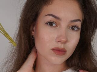 naked cam girl StarrAgustine