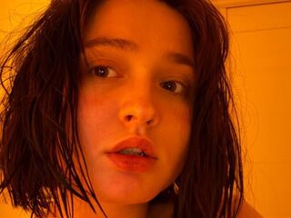 naked girl with webcam fingering pussy SudieBattista