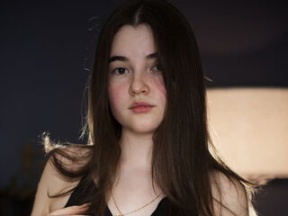 fingering webcamgirl picture SunnivaBirmingha
