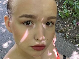 girl webcam SusannahBuffalo