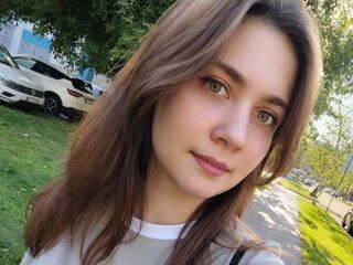 hot web cam show SweetyKi