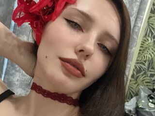 naked camgirl fingering pussy TeresaSoto