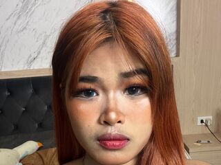 masturbating webcam girl ThaiiTwix