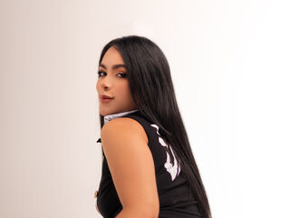 fingering camgirl picture ThaliiaDuran