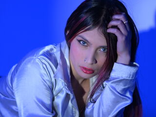 shaved pussy web cam TiffanySuarez