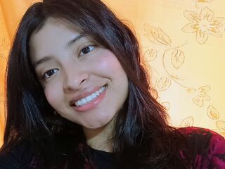 live webcam girl ValenLaurent