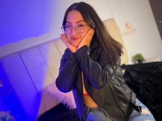 hot striptease cam ValeriaMontclair