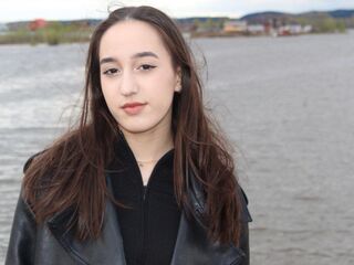 jasmin cam model YukoTackes